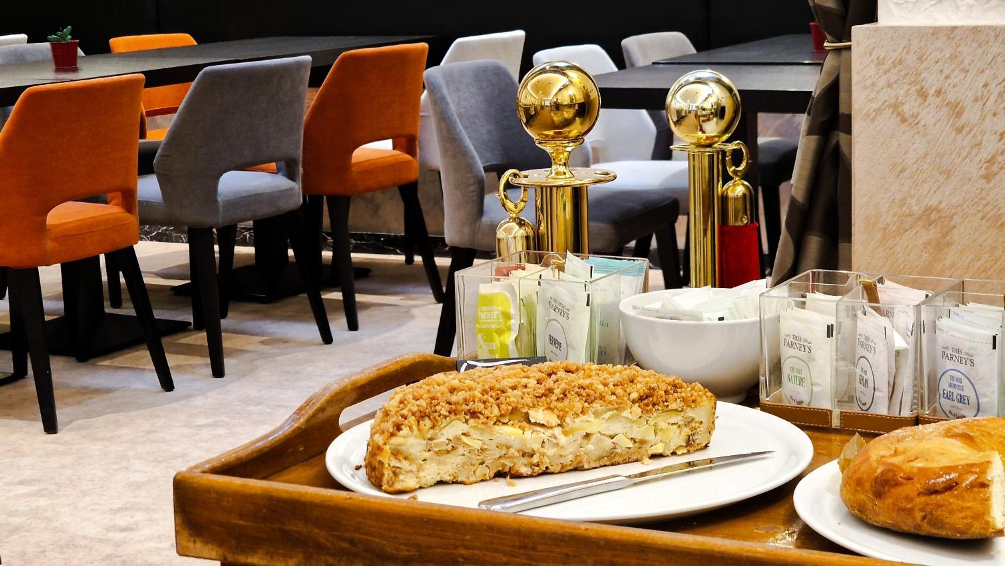 Logis Hotel Restaurant De France Сен-Женье-д'Оль Экстерьер фото